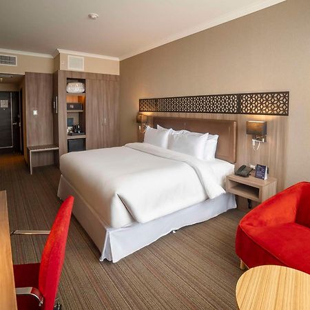 Doubletree By Hilton Trujillo Hotel Encalada Buitenkant foto
