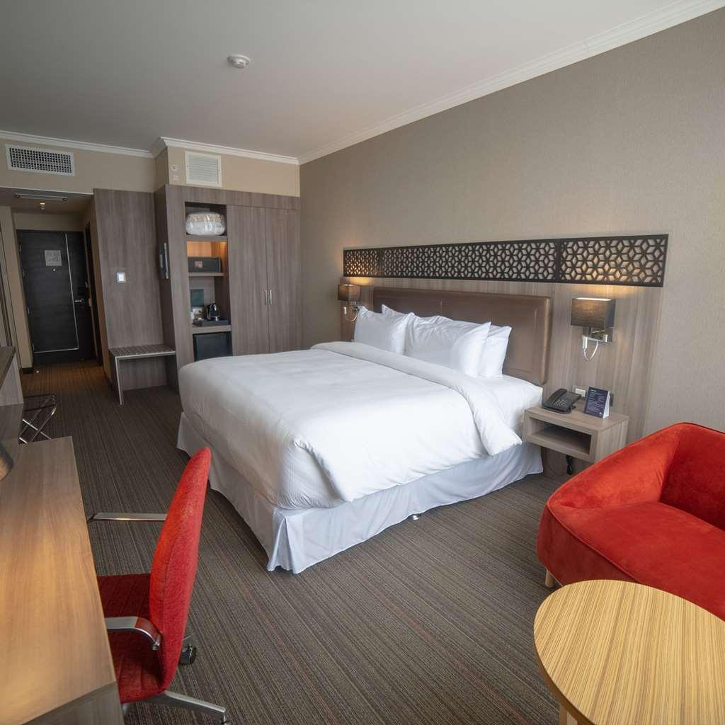 Doubletree By Hilton Trujillo Hotel Encalada Kamer foto