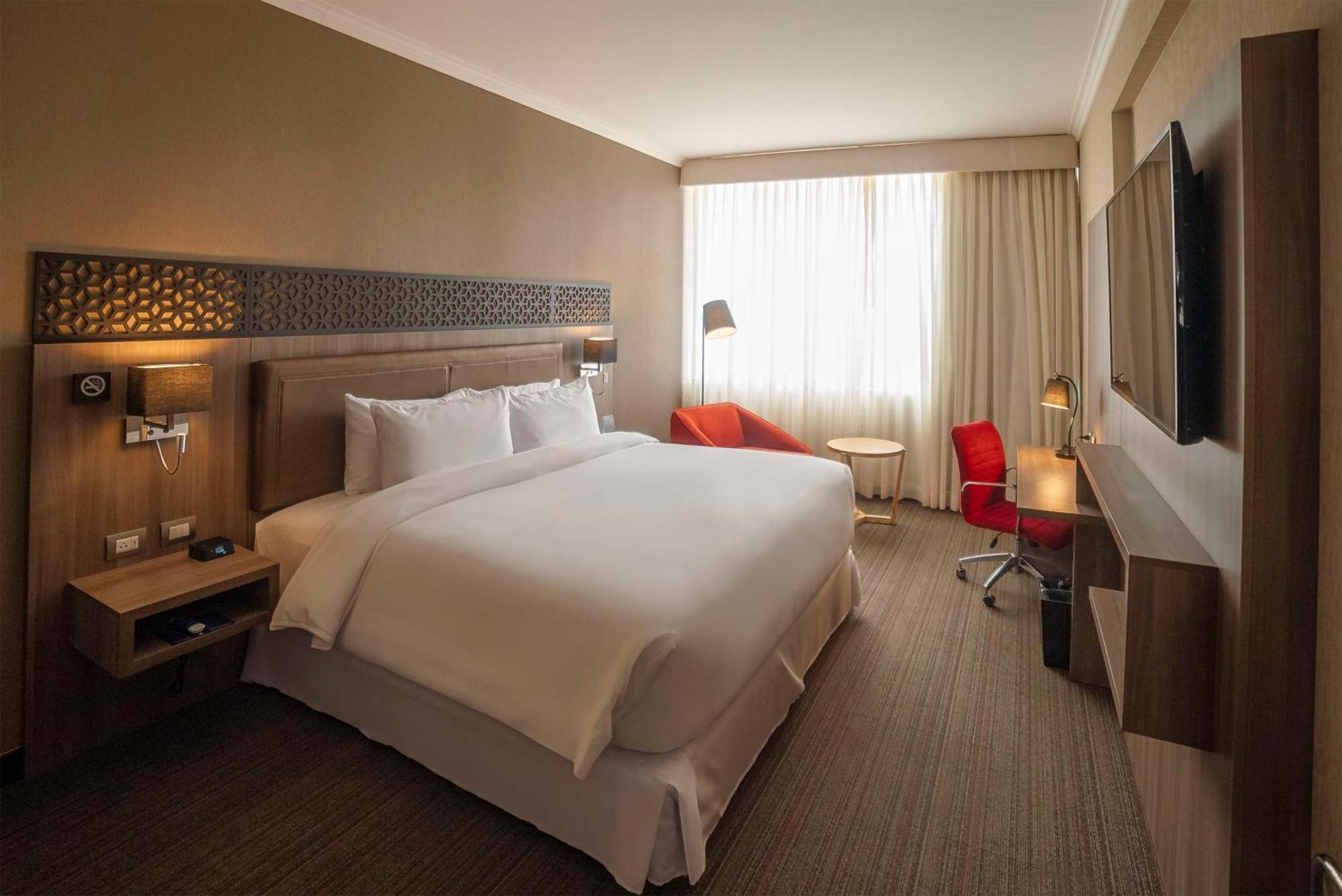 Doubletree By Hilton Trujillo Hotel Encalada Buitenkant foto